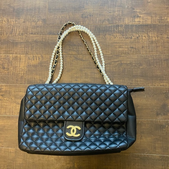 Black Quilted Shoulder Bag with Gold and Pearl Accents - Picture 2 of 12